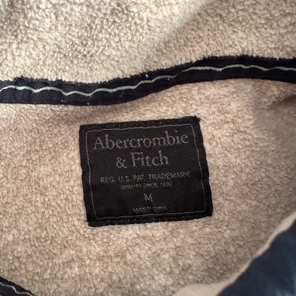 Abercrombie & Fitch Men's Gray and Navy Vest - Picture 3 of 4